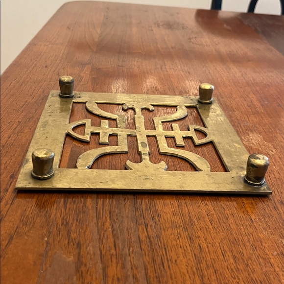 Solid Brass Trivet - Picture 4 of 4